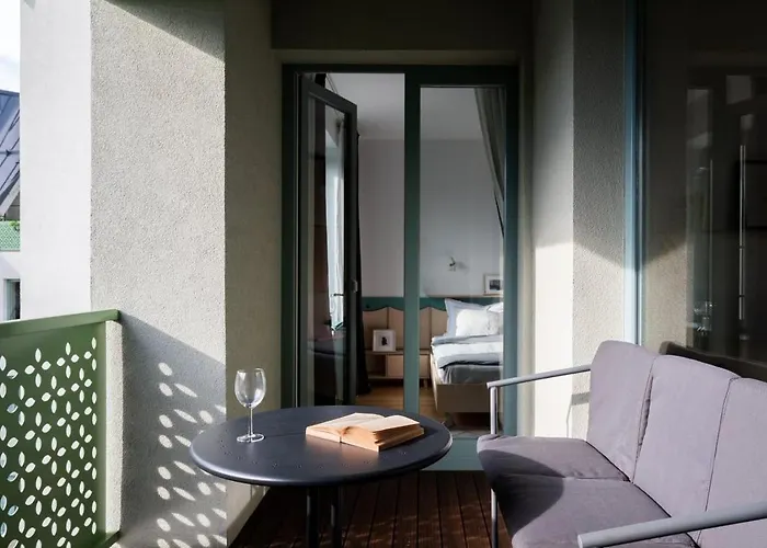 Citadel View Apartment *